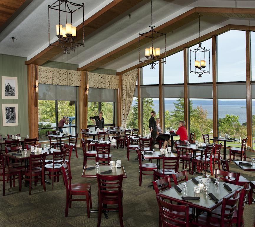 Silver Dart Lodge Baddeck Exterior photo